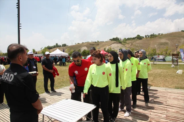 Bitlis'te AFAD'ın Akreditasyon Kampı Katılımcıları Bir Araya Getiriyor