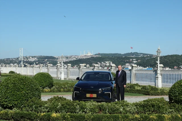 Cumhurbaşkanı Erdoğan Yerli Otomobil Togg'un Yeni Modeli T10...