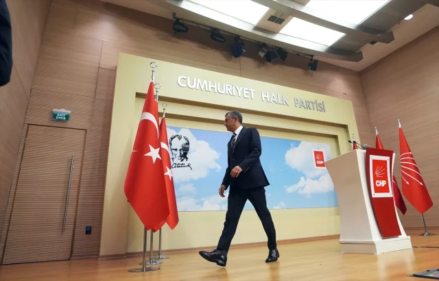 Özgür Özel'den Yolsuzluk İddialarına Sert Yanıt