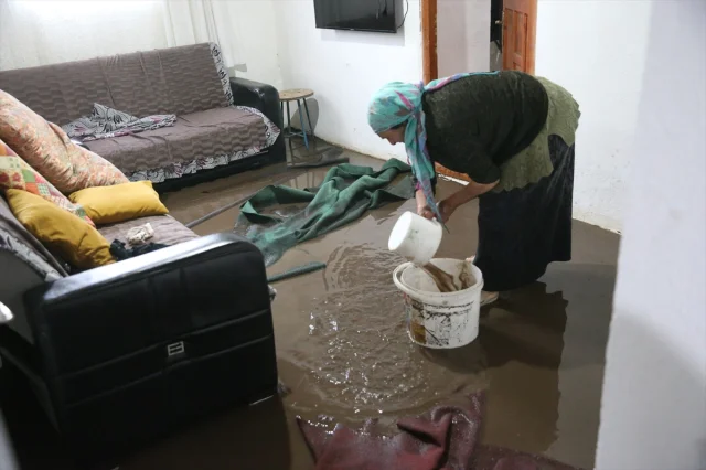 Kars'ta Sel Felaketi Hayatı Felç Etti