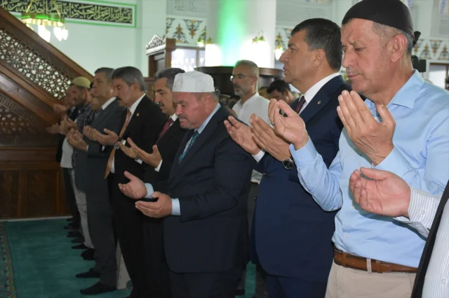 Diyanet İşleri Başkanı Erbaş'tan Şırnak’ta Orman Yangınları İçin Dua