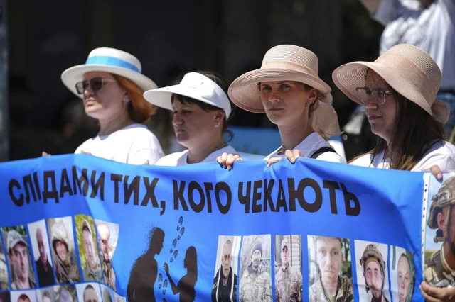 İstanbul'da Ukraynalıların Rus Esirleri İçin Düzenledikleri...