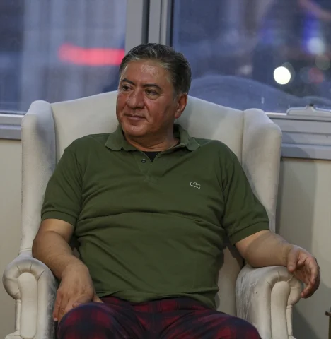 CHP Genel Başkanı Özgür Özel'den Ankara'daki Hastane Ziyareti