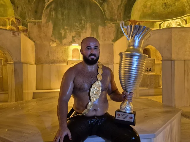 Orhan Okulu Kırkpınar Başpehlivanlığını Kazandı