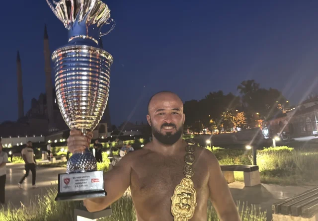 Orhan Okulu Kırkpınar Başpehlivanlığını Kazandı