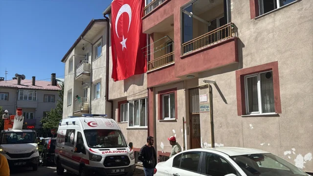 Sivas'ta Şehit Olan Uzman Çavuş Ümit Üzüm'ün Acı Haberi Aile...