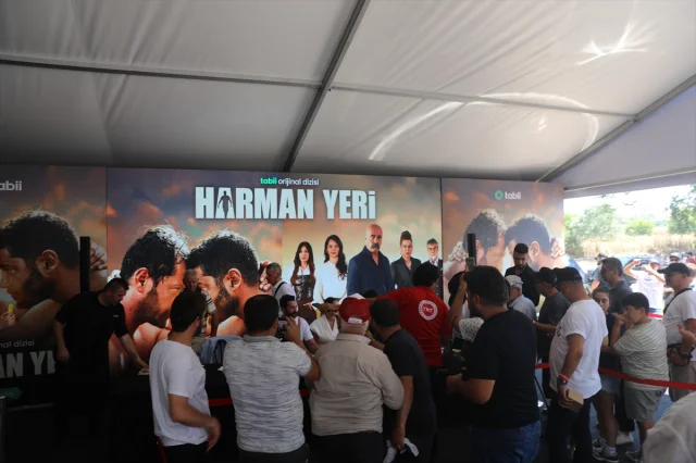 Yeni Dizi "Harman Yeri" Kırkpınar'da Pehlivanlara Tanıtıldı