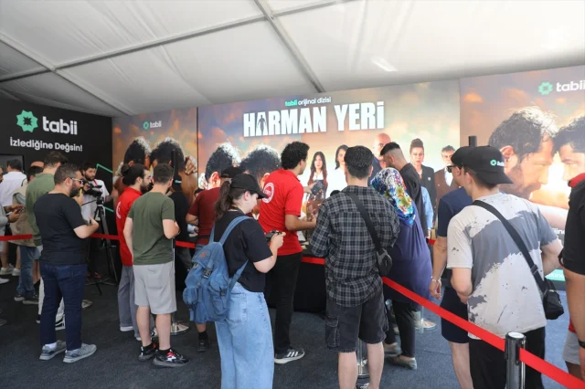 Yeni Dizi "Harman Yeri" Kırkpınar'da Pehlivanlara Tanıtıldı