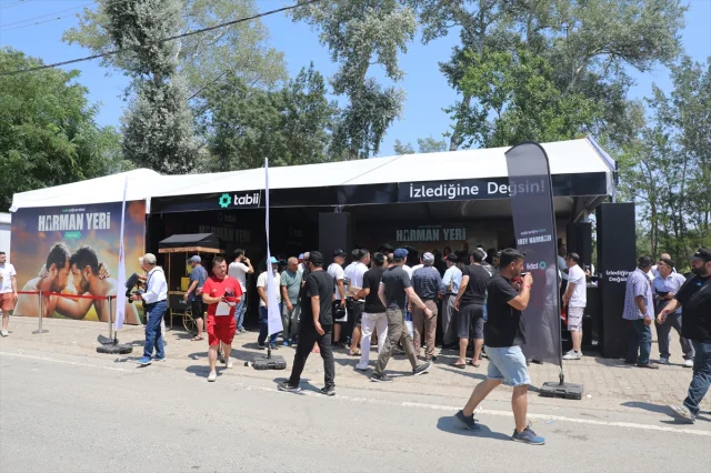 Yeni Dizi "Harman Yeri" Kırkpınar'da Pehlivanlara Tanıtıldı