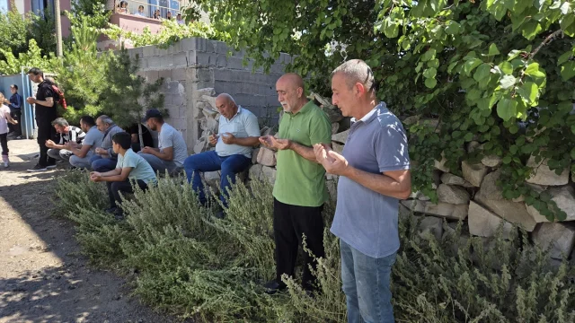 Şehit Uzman Çavuş Enver Yaman'ın Kahramanlık Destanı Niğde'ye Hüzün Getirdi