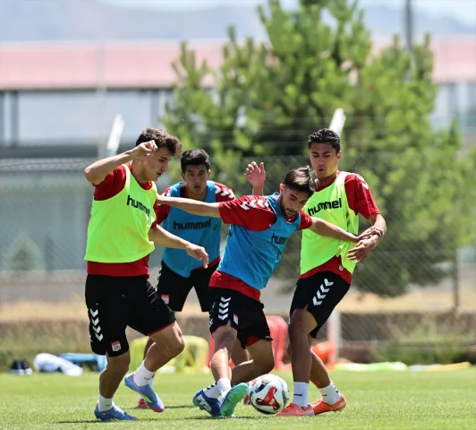 Sivasspor Yeni Sezona Hazırlıklarını Sıkı Şekilde Sürdürüyor