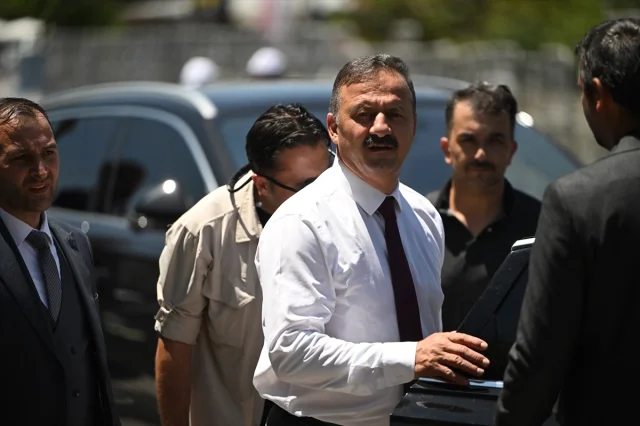 Bolu'da Kartalkaya Yangın Davası Başladı: Suçluların Peşine Düşülüyor