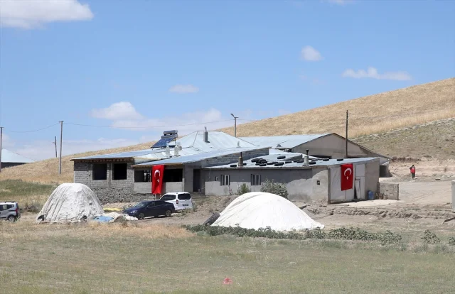 Bitlisli Şehitlerin Ailelerine Şehadet Haberi Ulaştı