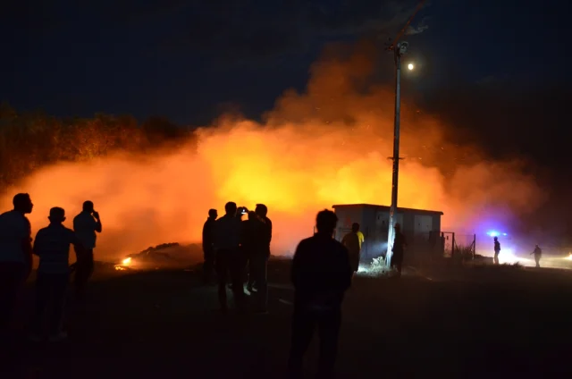 Ankara'da Çöp Sahasında Çıkan Yangın Hızla Kontrol Altına Al...