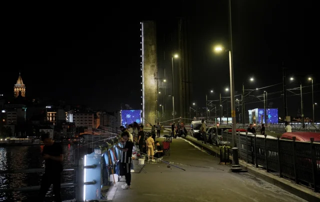 İstanbul'un Simgesi Yeni Galata Köprüsü'nde Bakım Çalışmaları Başladı