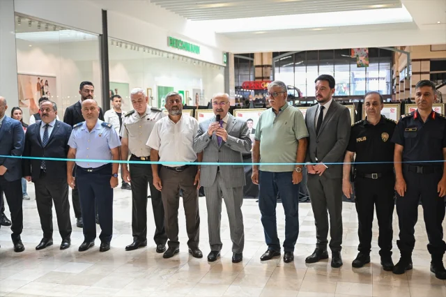 Adana'da 15 Temmuz'un Anlamı Yeniden Canlandı: Özel Fotoğraf Sergisi