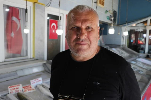Tekirdağ Pazarı Taze İstavritlerle Renklendi