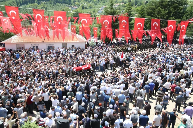 Ordu'da Şehit Olan Uzman Çavuş Kani Obi'yi Binler Son Yolculuğuna Uğurladı