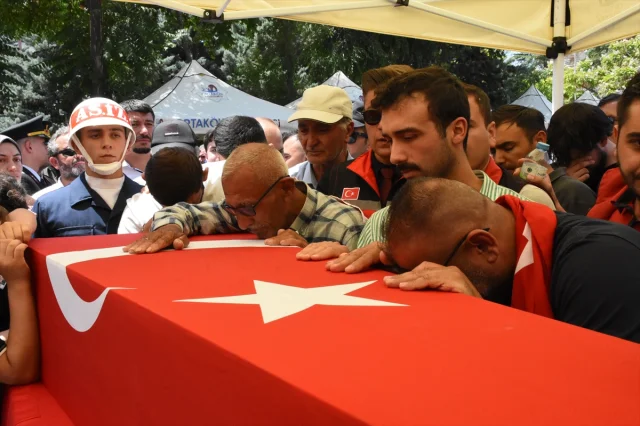 Aksaray'da Şehit Piyade Sözleşmeli Er Özkan Özkanlı Son Yolculuğuna Uğurlandı