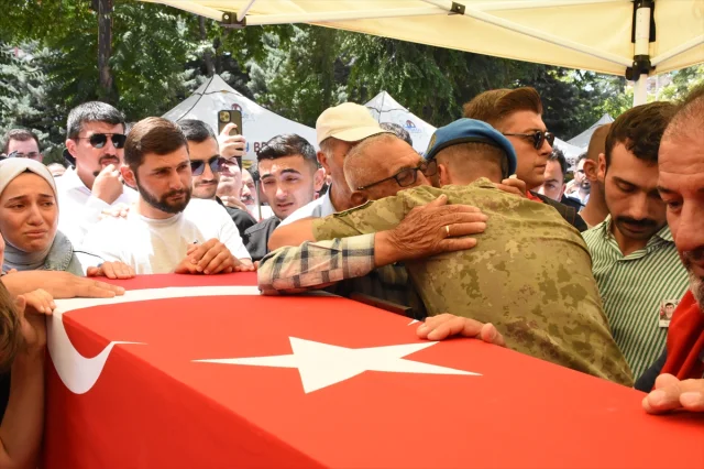 Aksaray'da Şehit Piyade Sözleşmeli Er Özkan Özkanlı Son Yolculuğuna Uğurlandı