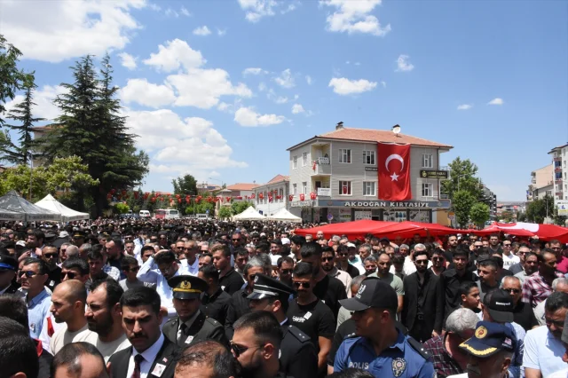 Aksaray'da Şehit Piyade Sözleşmeli Er Özkan Özkanlı Son Yolculuğuna Uğurlandı
