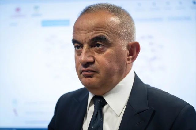 Türkiye'de Sıcak Hava Dalgası Etkisini Sürdürüyor: Uzmanlard...