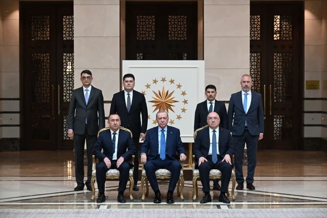 Cumhurbaşkanı Erdoğan'dan Diplomatik Temaslar