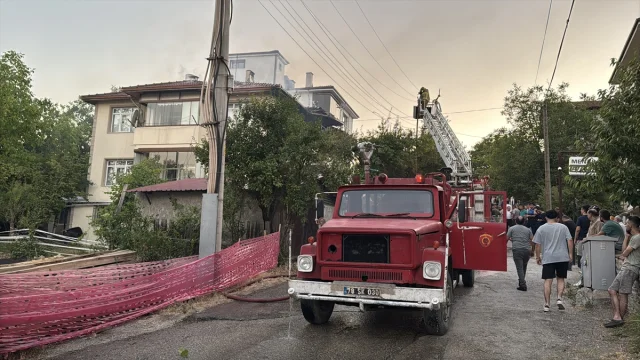 Karabük'te Müstakil Evde Çıkan Yangın Korkuttu