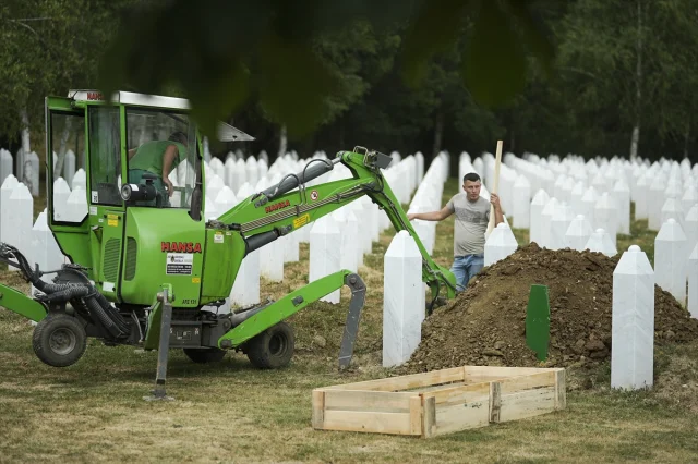 Srebrenitsa Soykırımı'nın 30. Yılında Anma Hazırlıkları Başladı