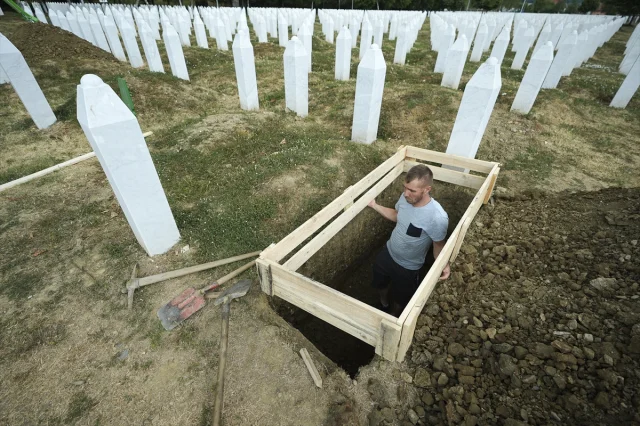 Srebrenitsa Soykırımı'nın 30. Yılında Anma Hazırlıkları Başladı
