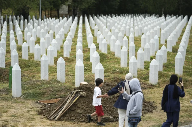 Srebrenitsa Soykırımı'nın 30. Yılında Anma Hazırlıkları Başladı