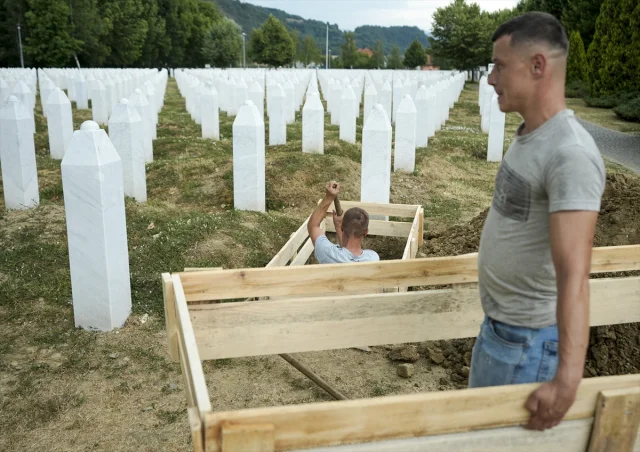 Srebrenitsa Soykırımı'nın 30. Yılında Anma Hazırlıkları Başladı