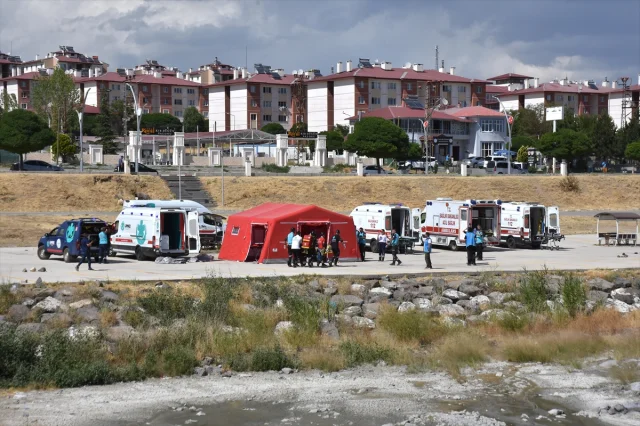 Van Gölü'nde Büyük Arama Kurtarma Tatbikatı