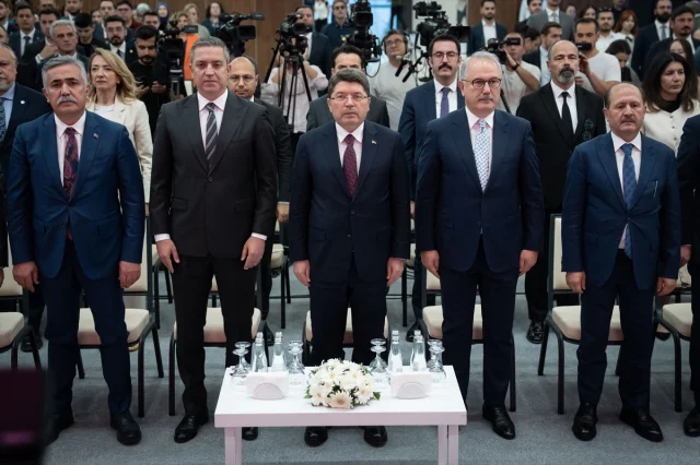 Genç Avukatlara Yenilikçi Kredi Desteği Başlıyor