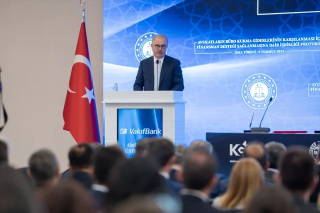 Genç Avukatlara Yenilikçi Kredi Desteği Başlıyor