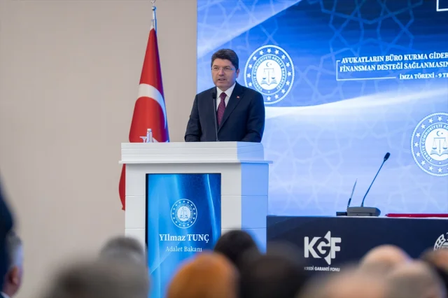 Genç Avukatlara Yenilikçi Kredi Desteği Başlıyor