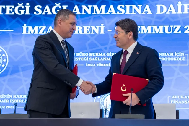 Genç Avukatlara Yenilikçi Kredi Desteği Başlıyor