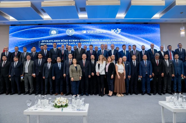 Genç Avukatlara Yenilikçi Kredi Desteği Başlıyor