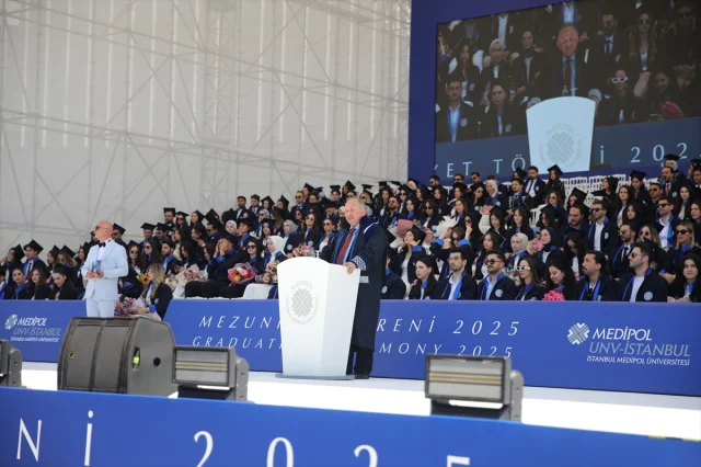 İstanbul Medipol Üniversitesi Mezunları Filistin İçin Sahne Aldı