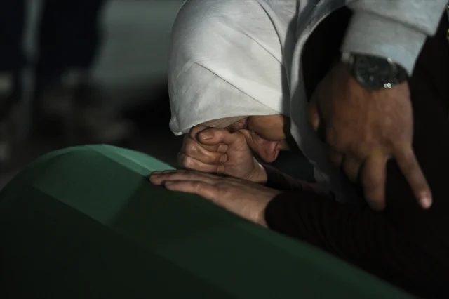 Srebrenitsa’nın 30. Yılında Gözyaşlarıyla Veda