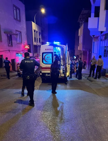 Bursa'da Firari Teklifi Gerginliği: Yakınlar Polis Müdahalesini Engellemeye Çalıştı