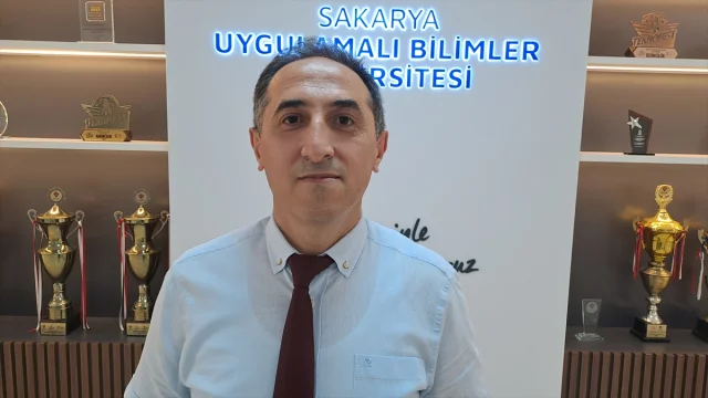 Sakarya'dan Formula Student Heyecanı: SUBÜ Öğrencileri İsviçre Yolcusu