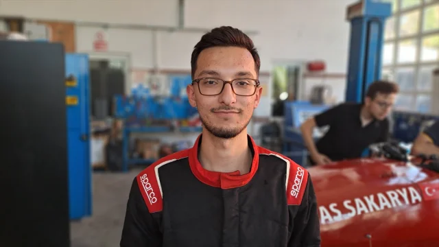 Sakarya'dan Formula Student Heyecanı: SUBÜ Öğrencileri İsviçre Yolcusu