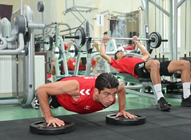 Sivasspor'un Yeni Sezon Hazırlıkları Tüm Hızıyla Devam Ediyor