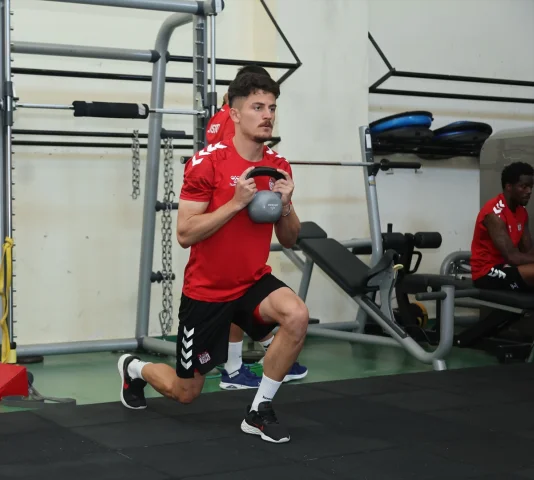 Sivasspor'un Yeni Sezon Hazırlıkları Tüm Hızıyla Devam Ediyor