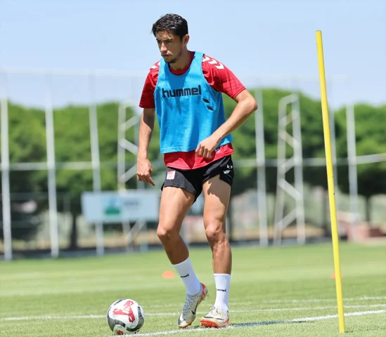 Sivasspor'un Yeni Sezon Hazırlıkları Tüm Hızıyla Devam Ediyor