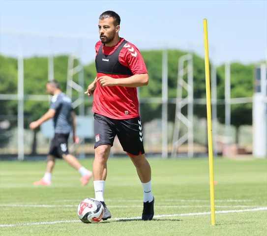 Sivasspor'un Yeni Sezon Hazırlıkları Tüm Hızıyla Devam Ediyor