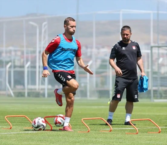 Sivasspor'un Yeni Sezon Hazırlıkları Tüm Hızıyla Devam Ediyor