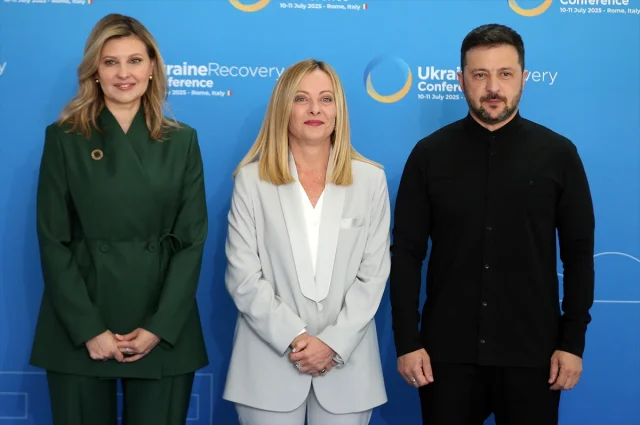 Roma'da Ukrayna'nın Yeniden İnşası İçin 10 Milyar Avro Taahhüt Edildi