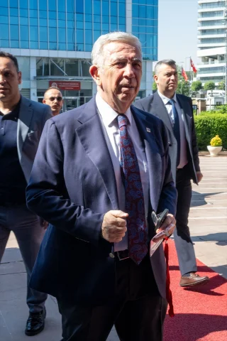 CHP Belediye Başkanları Zirvesi Yeni Kararlarla Tamamlandı